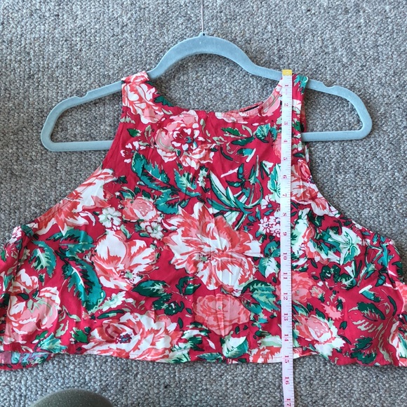Floral crop top - Picture 4 of 5